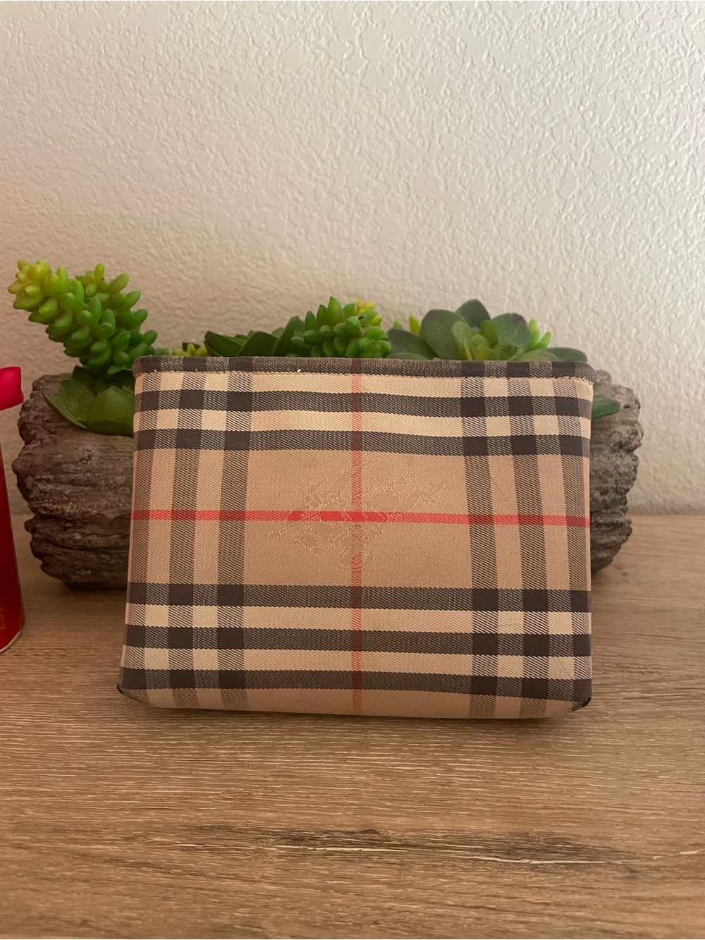 Authentic Burberry classic Haymarket check cosmetic bag case